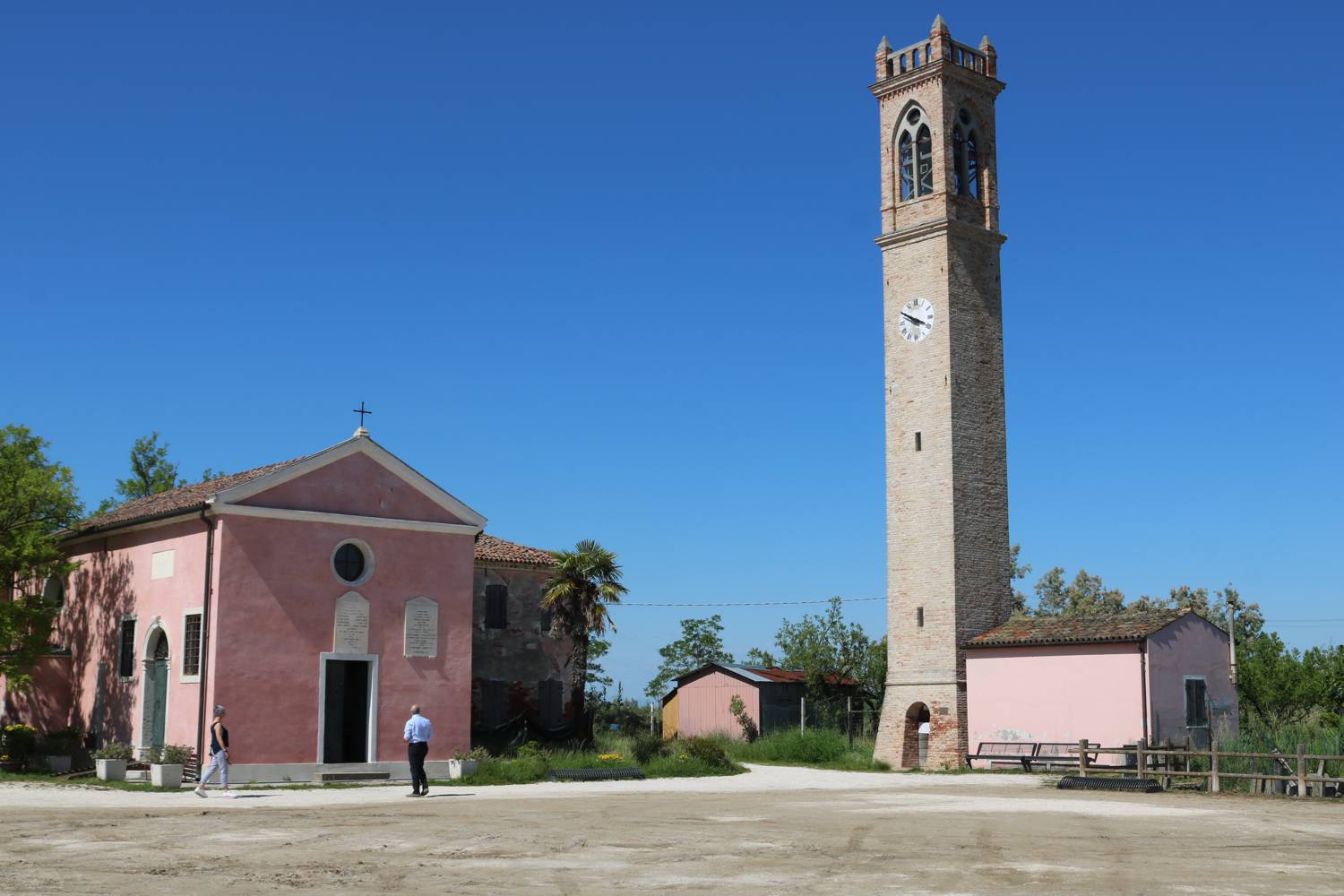 Piazzetta del Borgo.