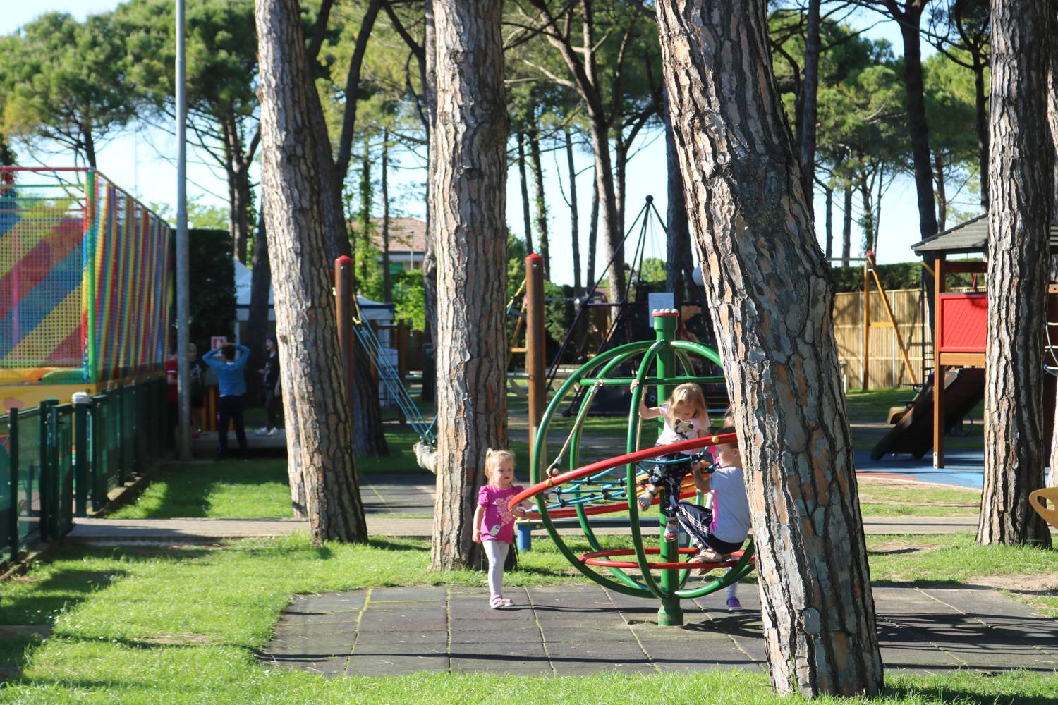 Viele Spielstationen in Marina di Venezia.